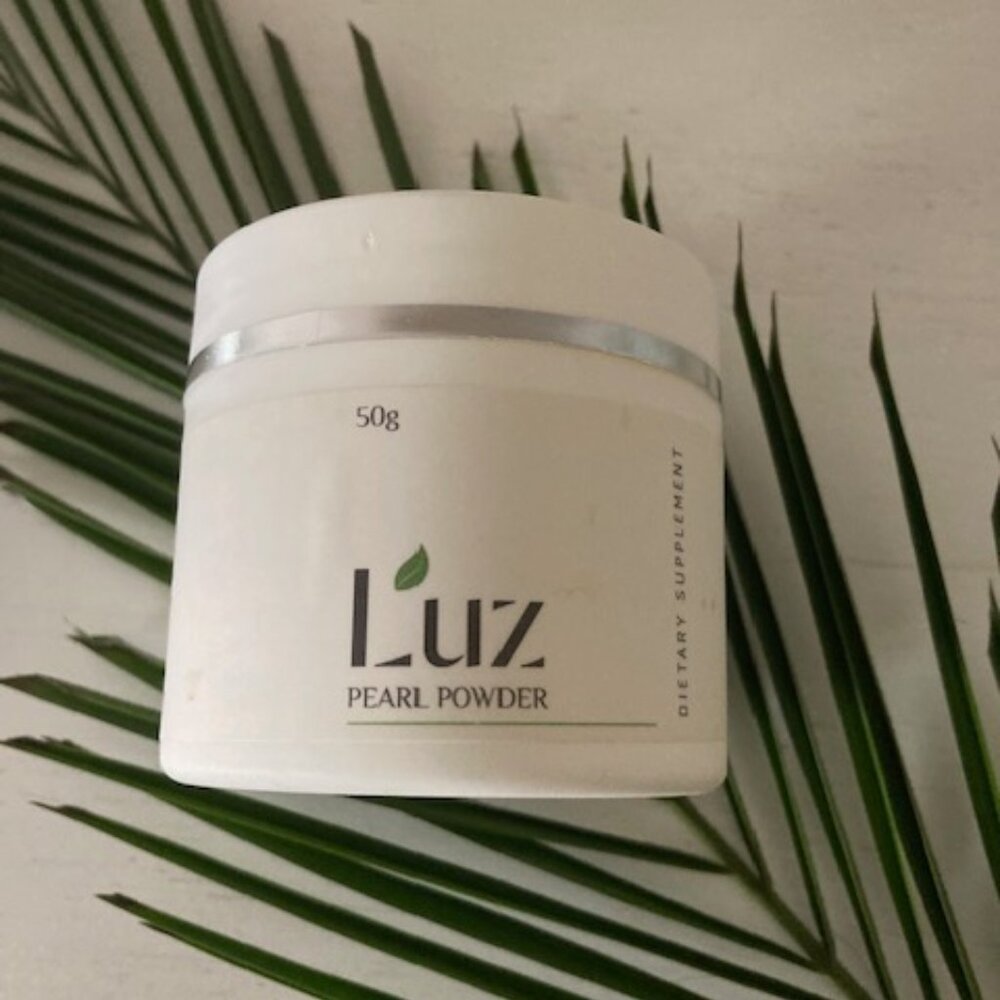 LUZ PEARL POWDER + TRIPLE BONUS CLINIQUE COMPACT + TWO MAKEUP BRUSHES